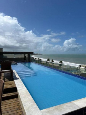 Flat a 50m da praia de Intermares
